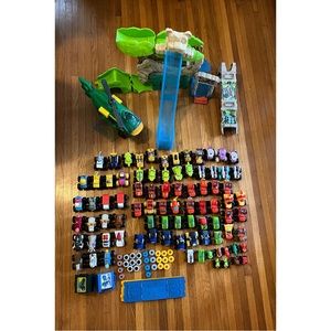Blaze and the Monster Machines LOT of Cast Die Cars & Accessories Collectors